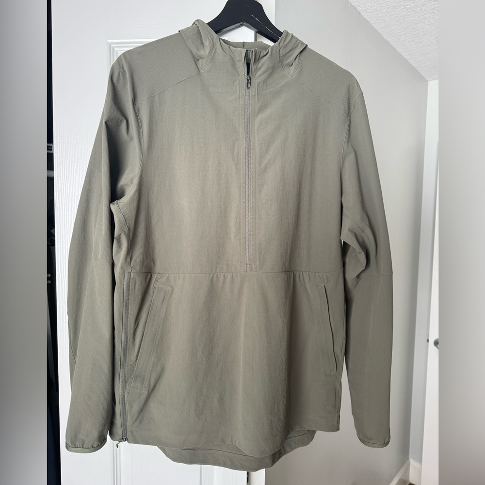 Lululemon Expeditionist Anorak Jacket in Olive, Size S